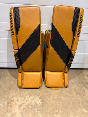 Warrior Ritual G7 Pro Goalie Leg Pads.