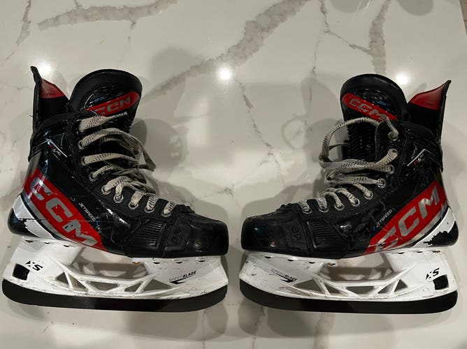 Red 2023 CCM JetSpeed FT6 Pro Hockey Skates Regular Width Size 5 (Used)