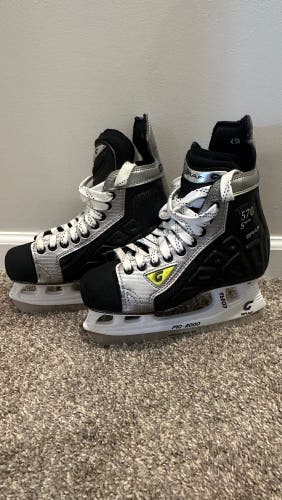 Graf Supra 570 Hockey Skates Wide Width Size 4.5 (Used)