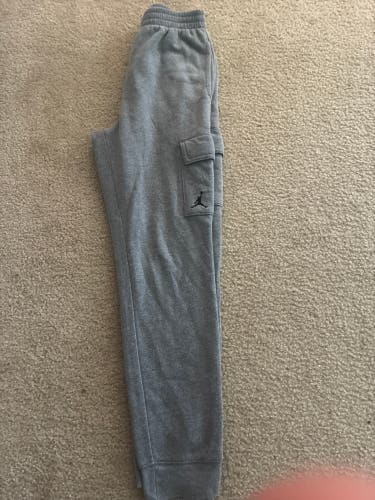 Gray Large Boys Jordan Pants (Used)
