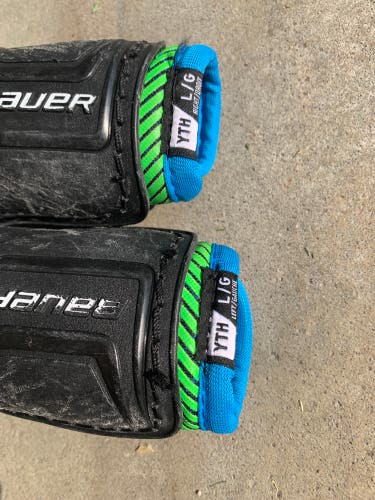 Youth Large Bauer Bauer X Elbow Pads (Used)