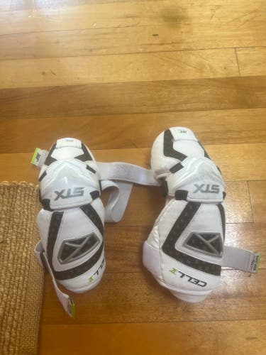 Medium Adult STX Cell V Arm Pads (Used)
