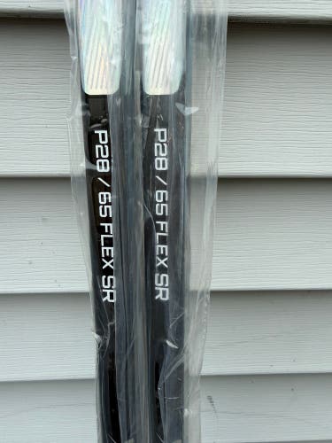 Senior Bauer Nexus Tracer Right Handed Hockey Stick P28 65 Flex (New)