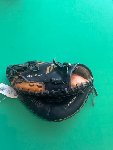 Mizuno Pro Scoop MZS-C35 Catcher's Baseball Glove 35" (Used)