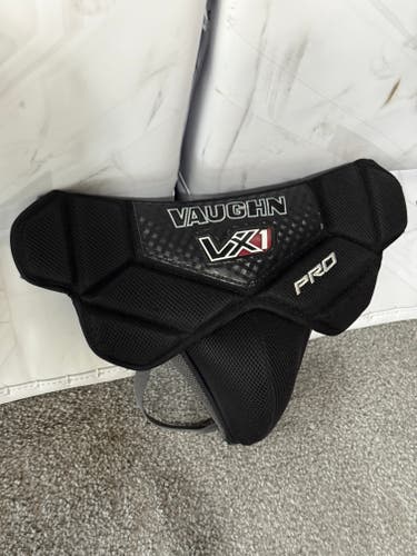 USED Vaughn VX1 Pro Carbon Goalie Jock