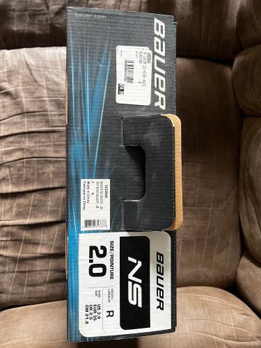 Black 2018 Bauer NS Hockey Skates Regular Width Size 2 (New)