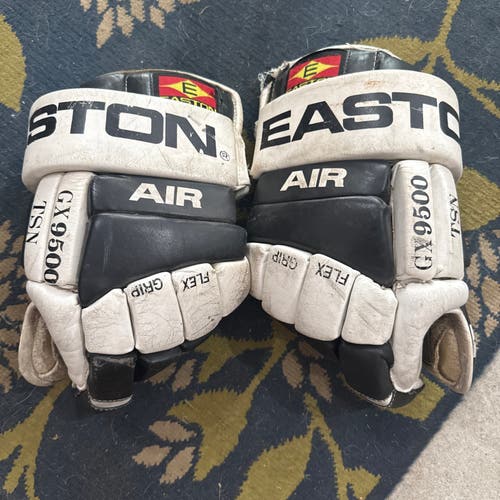 Easton Air Gloves Gx9500 tsn vintage black and white wayne Gretzky era
