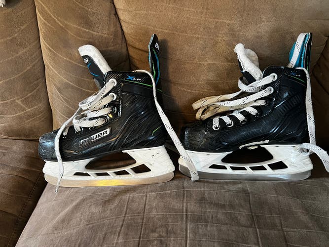 Bauer XLP Hockey Skates Regular Width 13 (Used)
