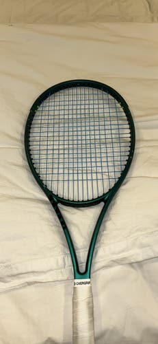 Adult Wilson Blade Tennis Racquet (Used)