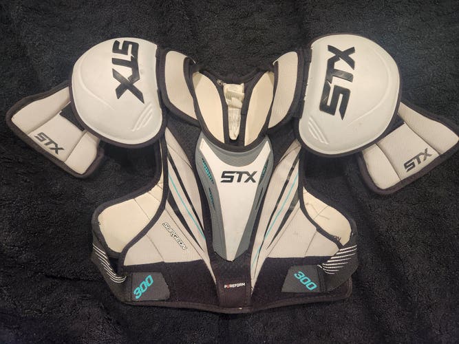Large Junior STX Surgeon 300 Shoulder Pads (Used)