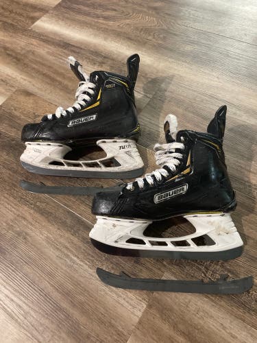 Bauer Supreme Ignite Pro+ Hockey Skates Regular Width size 8.5