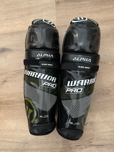 Senior Warrior Alpha LX Pro 14" Shin Pads (Used)