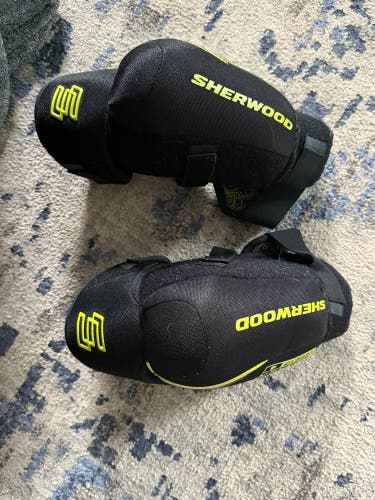 Senior Extra Large Sher-Wood Rekker Elbow Pads (Used)