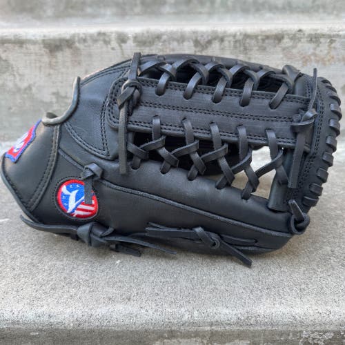 NEW Valle Pro Series 12” RHT Baseball Glove FLE-1200