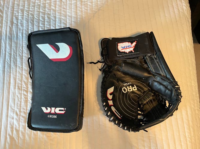 Vic GM506 glove and blocker set