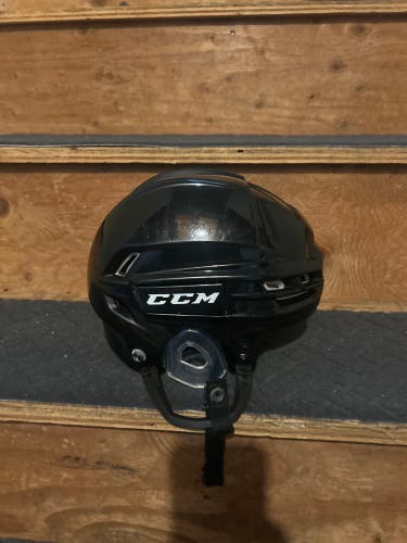 Small CCM Tacks 910 Helmet (Used)