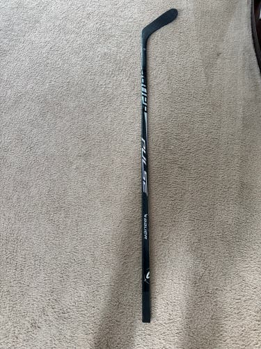 Wyatt Johnston Senior Bauer Pulse Right Handed Hockey Stick P28+1/4 82 Flex Pro Stock (New)