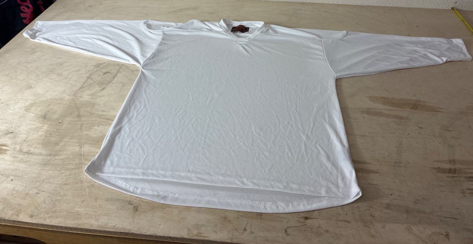 FLOW Hockey ADULT XL EXTRA LARGE SENIOR
WHITE Blank polyester jersey