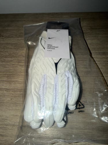 White Medium Nike Superbad Gloves (New)