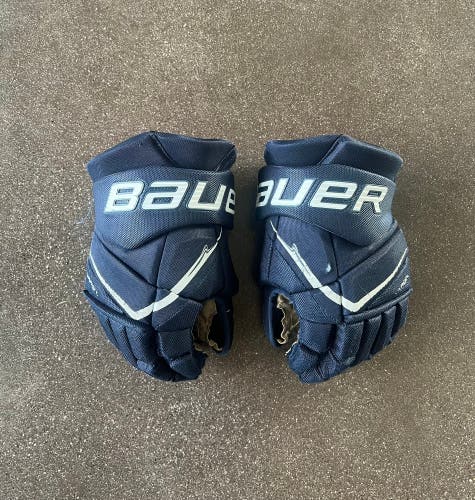 Used Bauer Vapor Flypro Senior Size 14” Navy Blue Hockey Gloves
