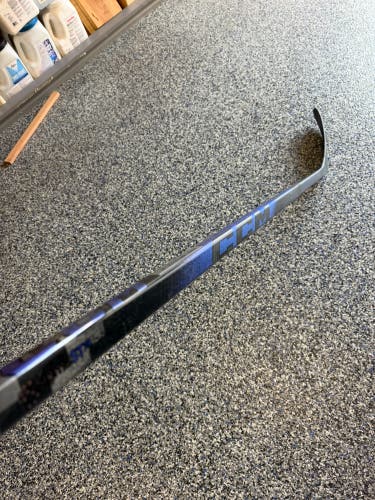 Senior CCM Ribcor Trigger 10 Pro Right Handed Hockey Stick P90TM 70 Flex (New)