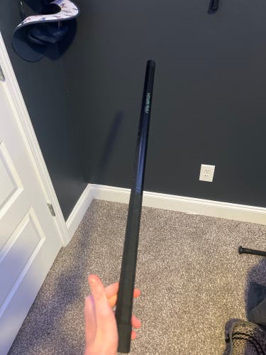 Adult Maverik Shaft (Used)