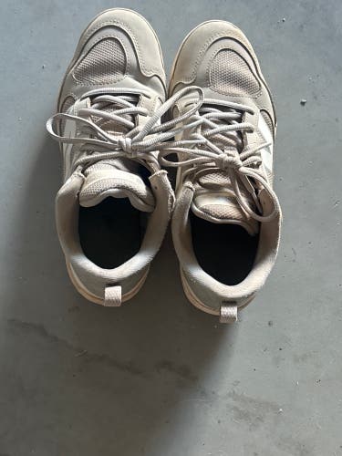 Kid's 6.5Y (Big Kids / Youth) New Balance 3000v7 (Used)