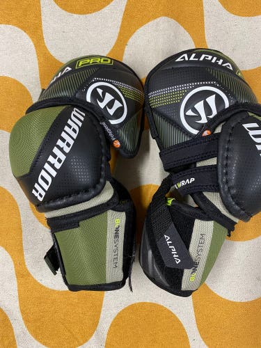 Junior Large Warrior Alpha Pro Elbow Pads (Used)