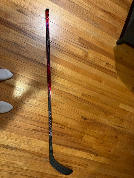 Intermediate Bauer Proto2 Right Handed Hockey Stick P28 65 Flex (New)