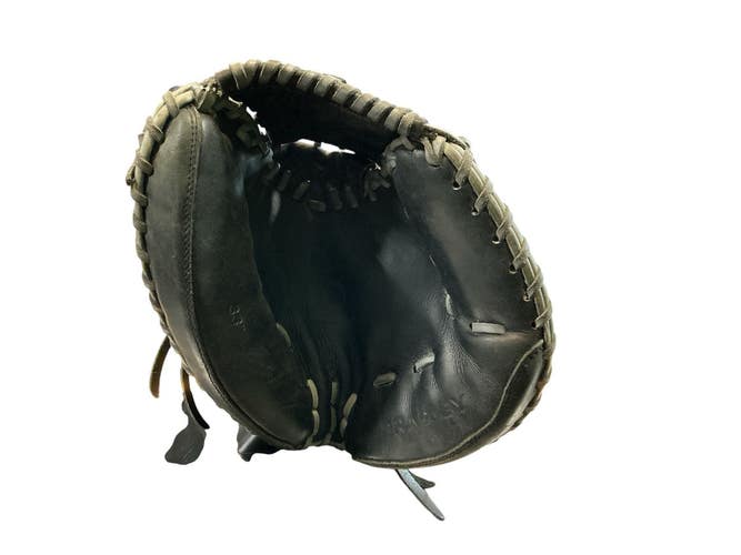 Used Bradley BB/SB Catchers RH Throw Black 33" 11873-S000245126