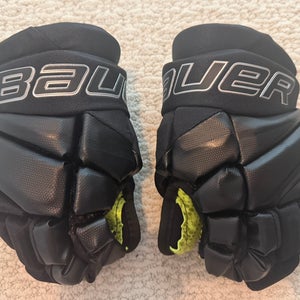 Bauer Vapor 3x Jr Hockey Gloves - Black 10”