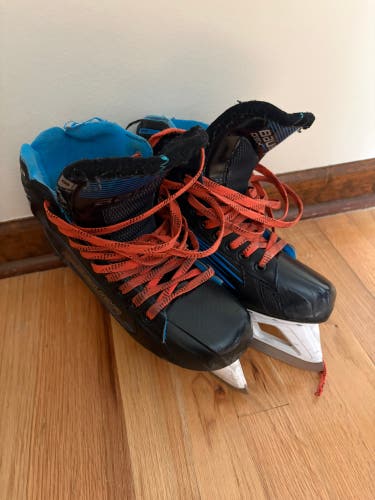 2024 Bauer GSX Hockey Goalie Skates Regular Width 8 (Used)