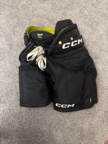 Junior Large CCM Tacks XF Pro Hockey Pants (Used)