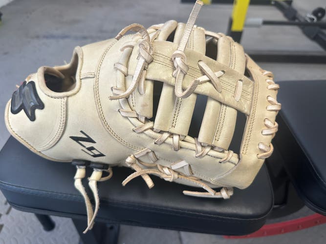 2024 SSK Z9 RH First Base Baseball Glove 12.5" (Used)