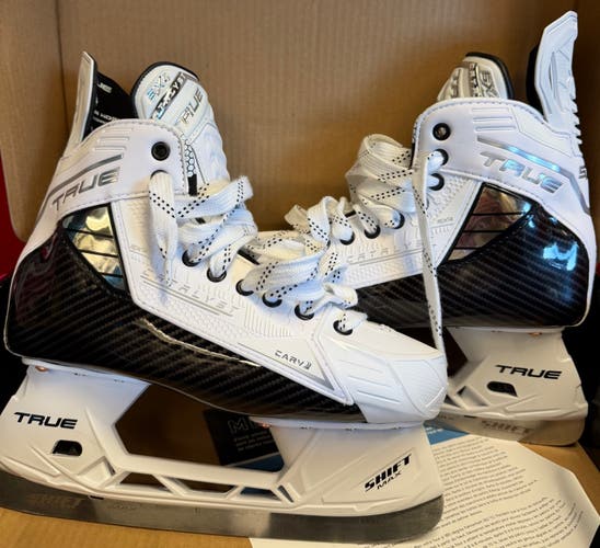 New True Catalyst 5x4 WhiteOut Hockey Skates 7 Regular
