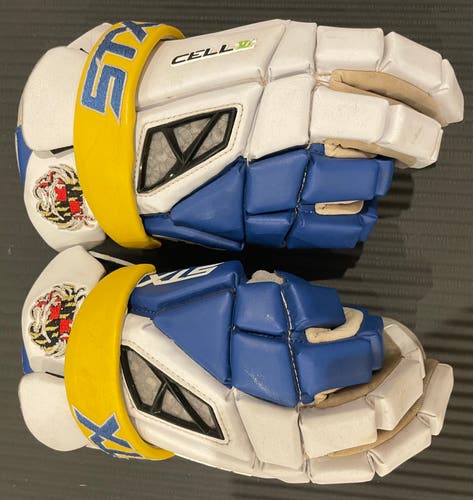 STX Cell vi Lacrosse Gloves (Used)