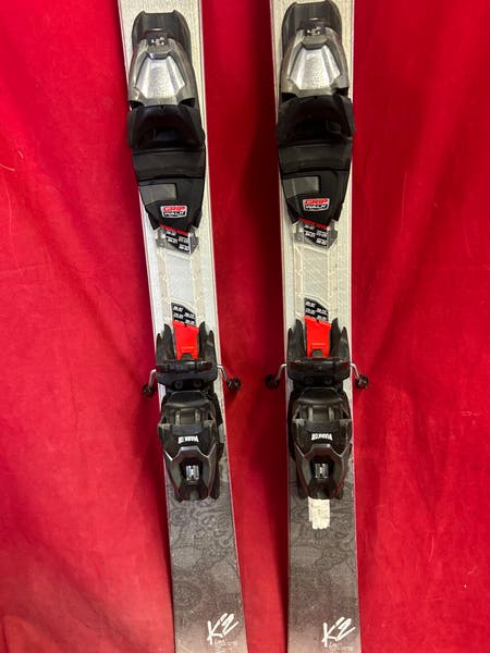 Skis: K2 Luvit 76 Women's Skis all mountain 149cm, Bindings