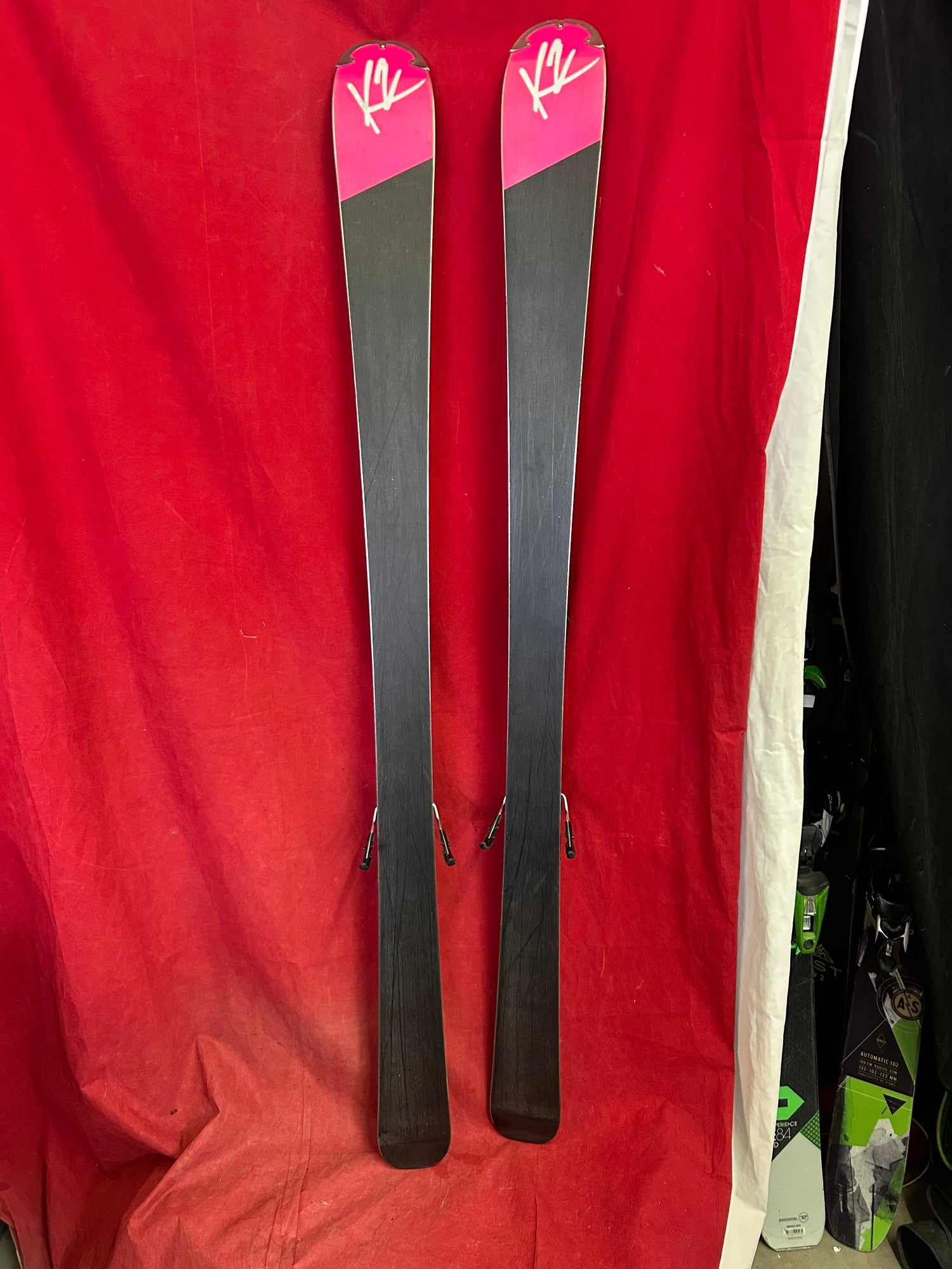 Skis: K2 Luvit 76 Women's Skis all mountain 149cm, Bindings