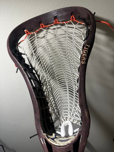 Gait Wizard Head with Armor mesh and wooden shaft