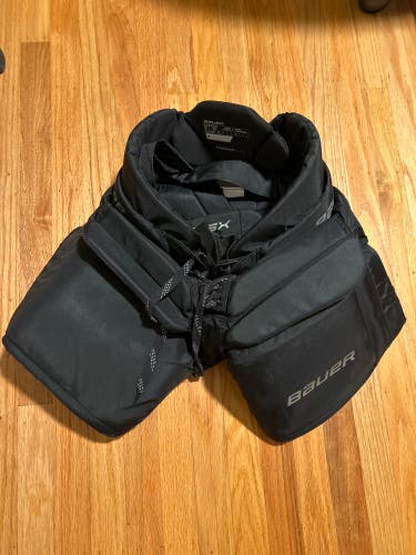 Junior Large/Extra Large Bauer GSX Hockey Goalie Pants (Used)