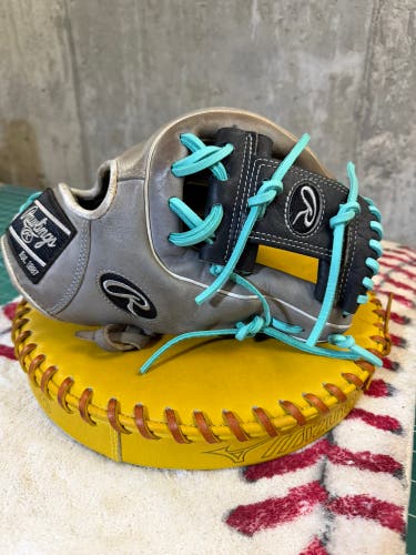 Rawlings Heart of the Hide 11.5-inch Baseball Glove PROR314-2BGM