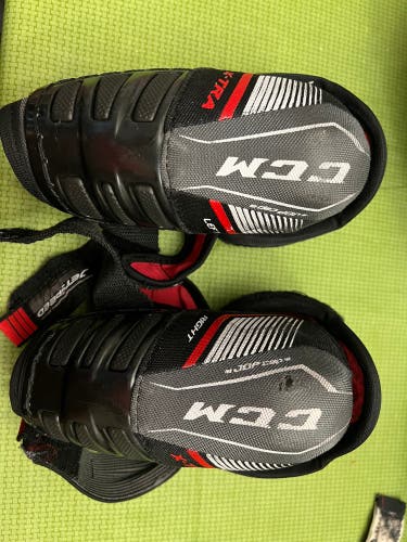 Junior Medium CCM JetSpeed FT370 Elbow Pads (Used)