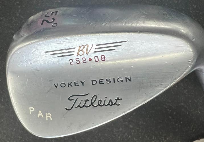 Used Titleist VOLKEY PAR Golf Wedge Mens RH 52 Degree 11497-S000160016