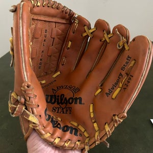 Wilson RH Infield A2491 Baseball Glove 11" (Used)