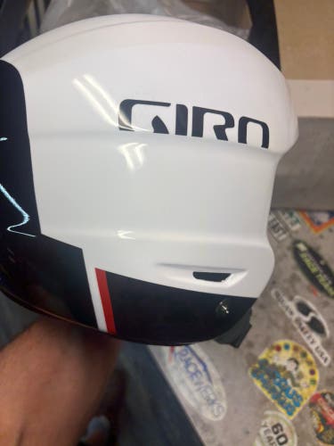 Unisex Large Giro Strive MIPS Helmet (New) FIS Legal