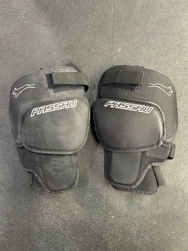 Passau Pro Goalie Knee Guards