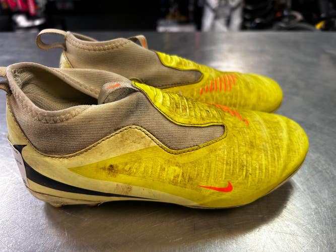 Used Nike Soccer Cleats Yellow Junior 02.5 11868-S000070880