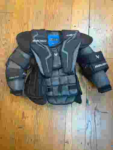 Jr. Large/Extra Large Bauer GSX Goalie Chest Protector (Used)