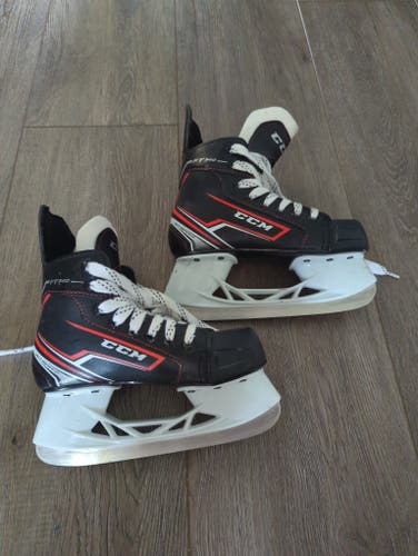 CCM JetSpeed FT340 Hockey Skates Size 1 (Used)