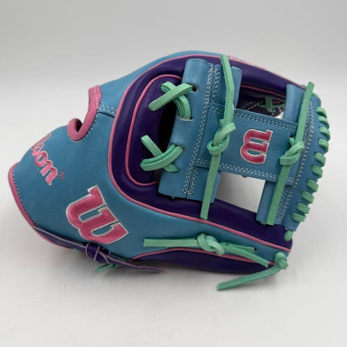 Wilson A2K 1720 11.5 GOTM Infield Baseball Glove